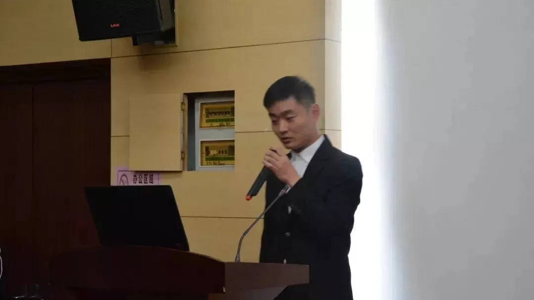 1542161621236558.jpg 640.webp (4).jpg