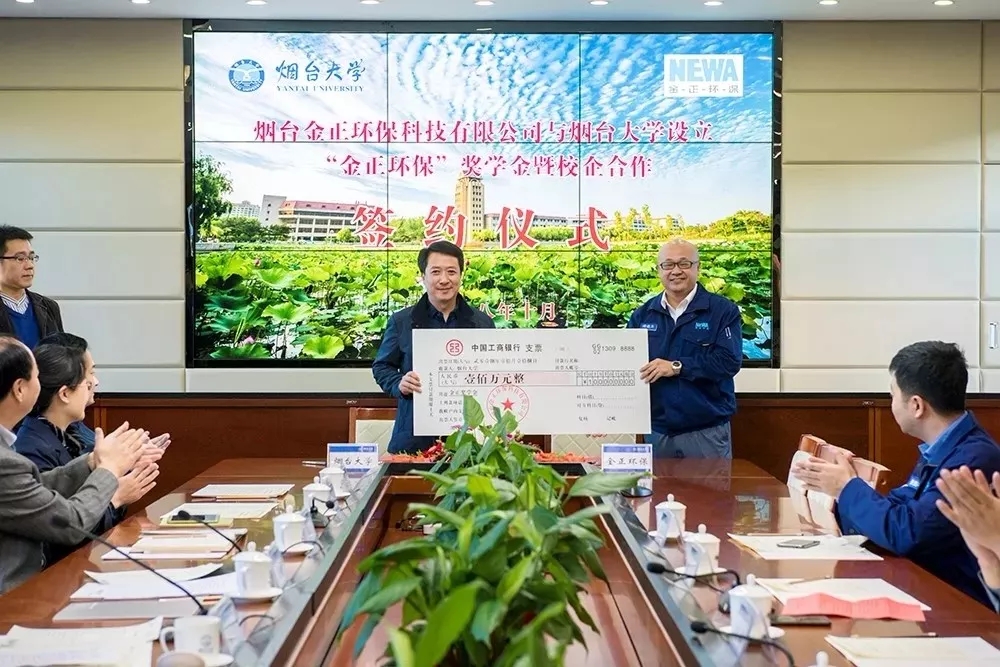 1541379644479256.jpg 640.webp (3).jpg